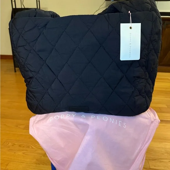 Poppies and Peonies Haul it Bag! - Picture 3 of 9